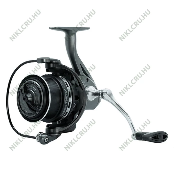 Delphin THEOX 4T feeder orsó